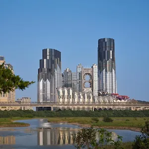 - Epic Tower 5*, 澳门 中国